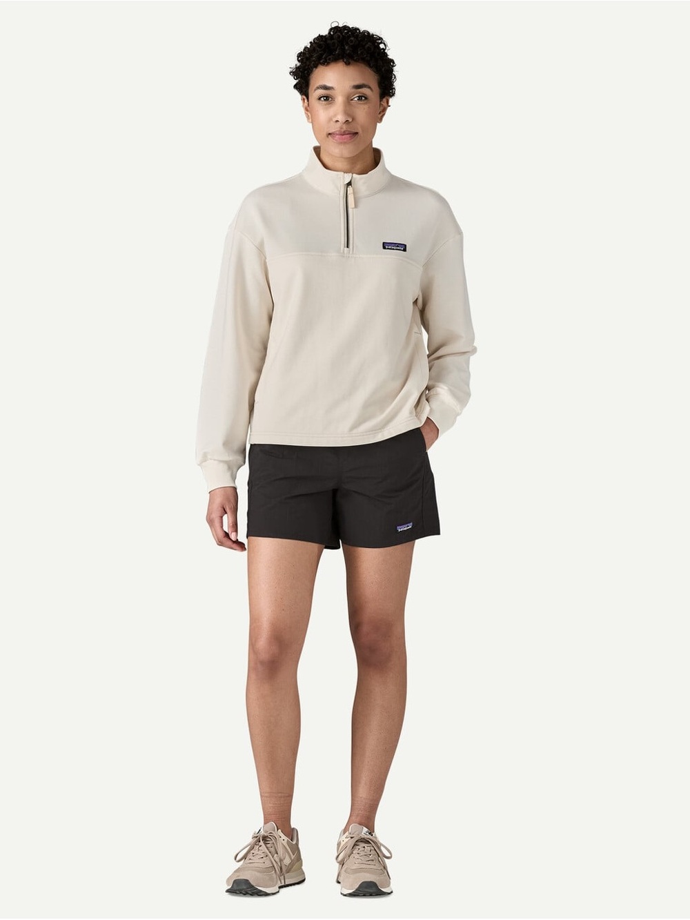 Patagonia Women’s Baggies Shorts 5” Black - Picture 2 of 7